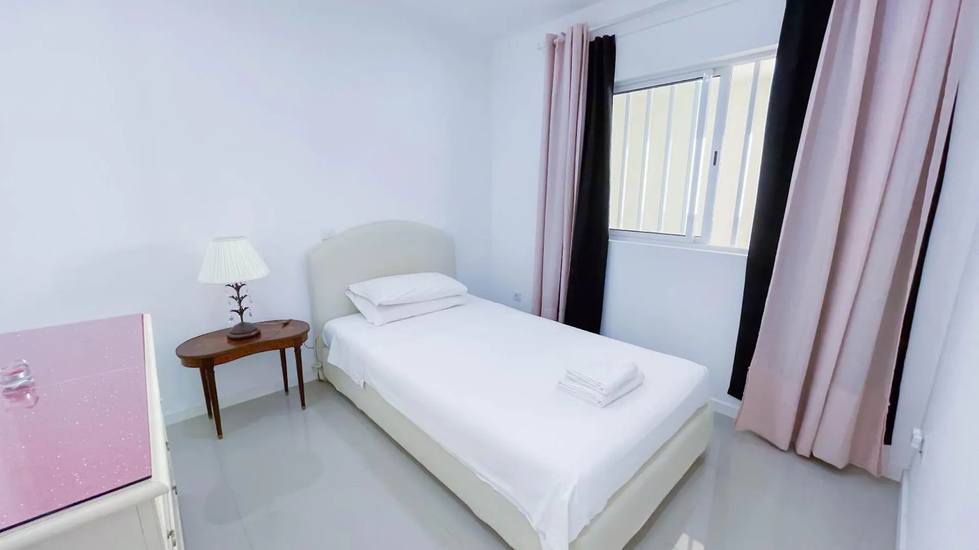 Casa Cretcheu Mindelo Apartment