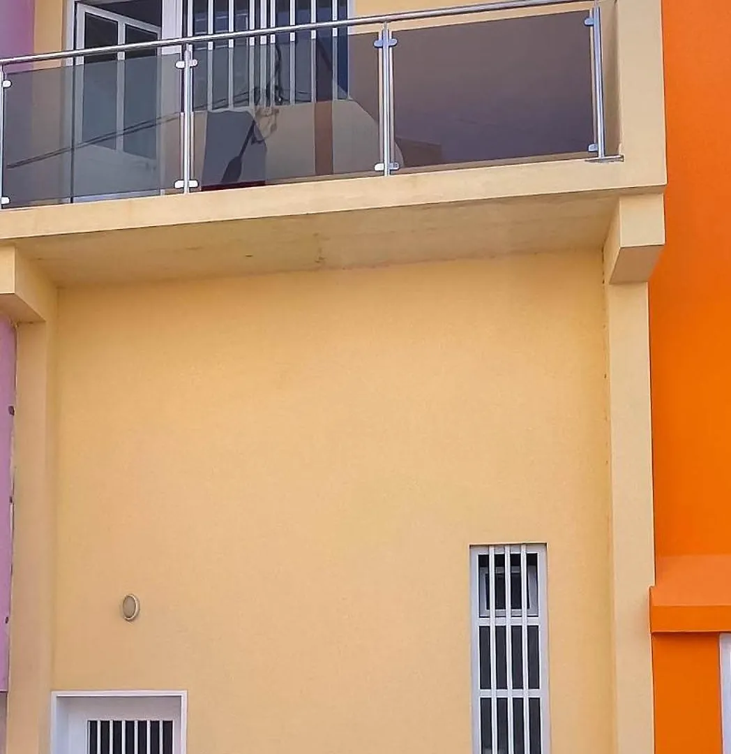 Casa Cretcheu Mindelo Apartment